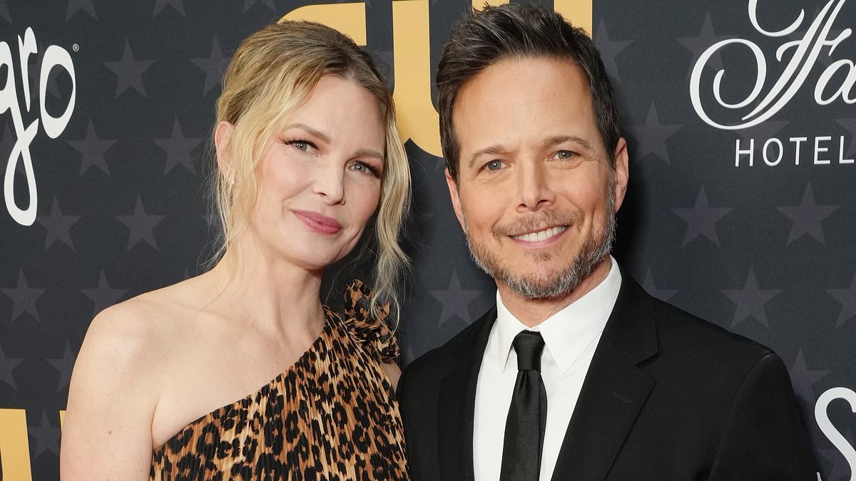 Scott Wolf's estranged wife Kelley films herself being arrested on Instagram Live by officers