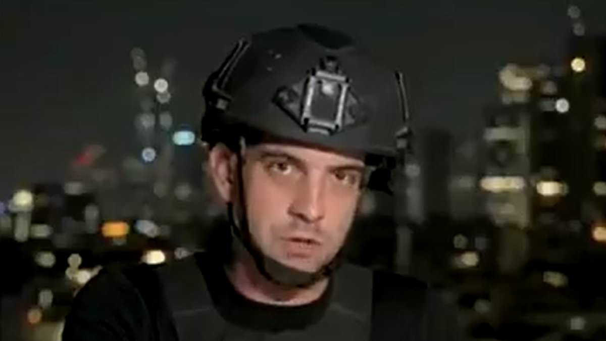 Fox News reporter flees Iranian missiles live on air