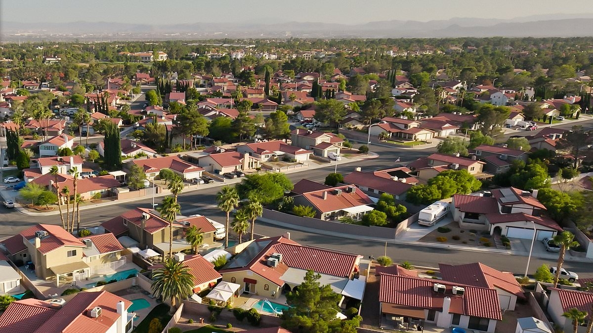 Red state hit with huge influx of MILLIONAIRES fleeing woke, crime-ridden California