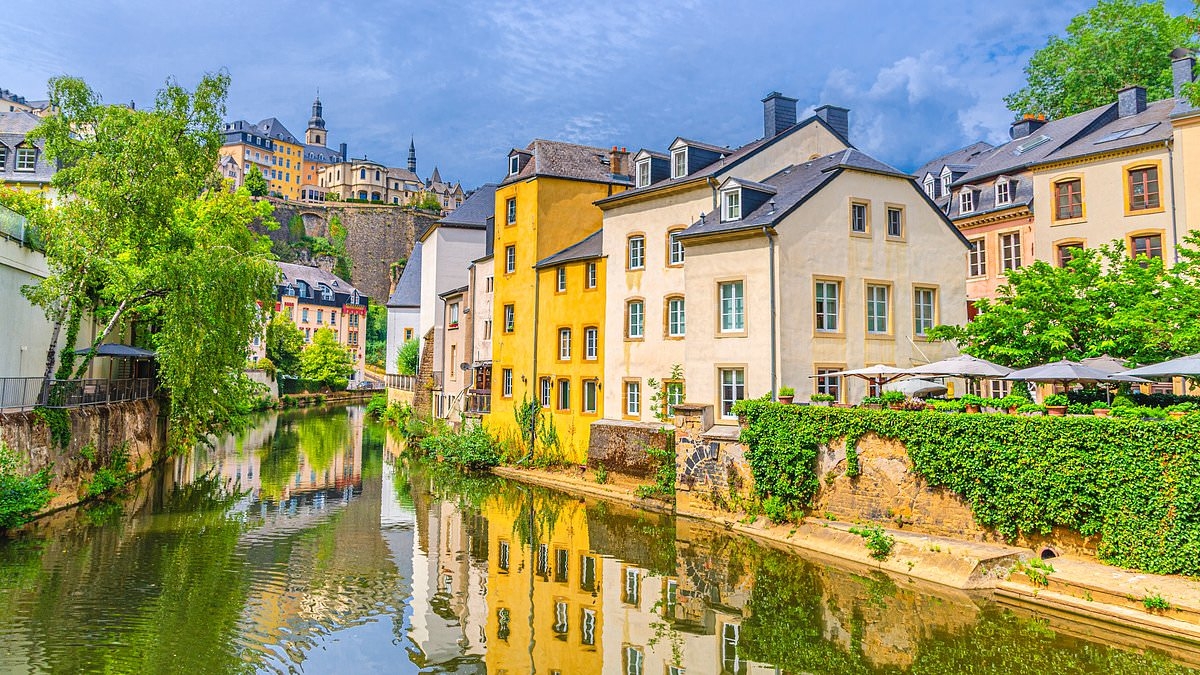 I've been to 100 countries around the world and these are the ones that are REALLY worth going to (and those you should definitely avoid at all costs)