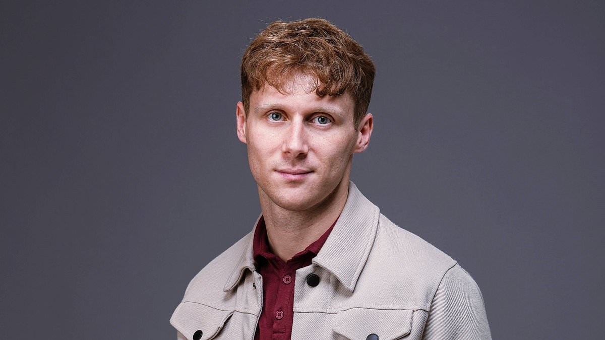 Jamie Borthwick makes attempts to 'right wrongs' to 'save EastEnders career' after being suspended for using disabled slur on Strictly set