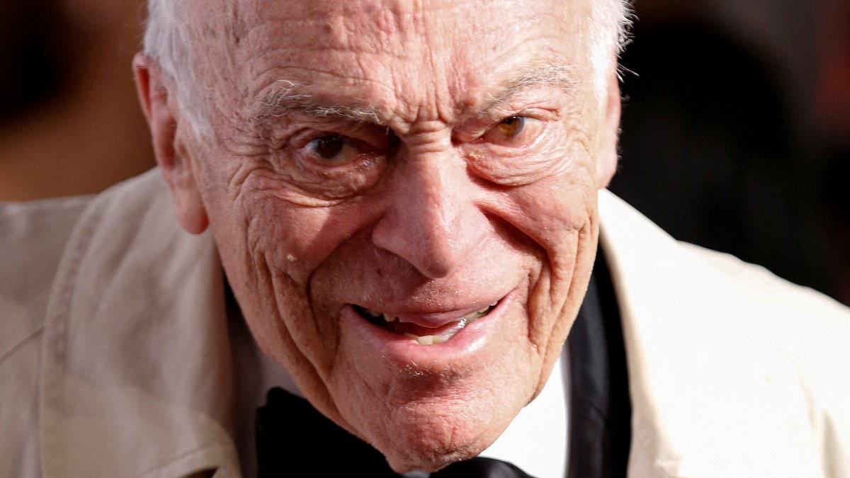 Heir to billion-dollar beauty empire dies aged 92
