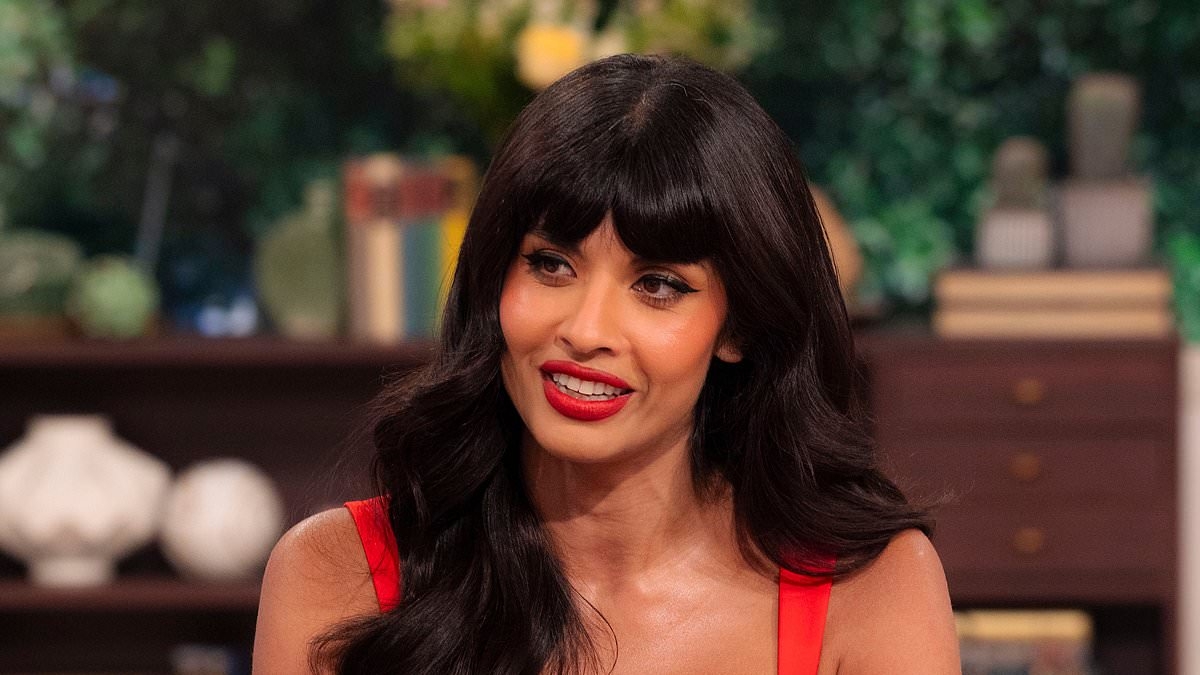This Morning fans 'change the channel' after 'smug' Jameela Jamil interview - as she takes shock swipe at Cat Deeley and Ben Shephard live on show