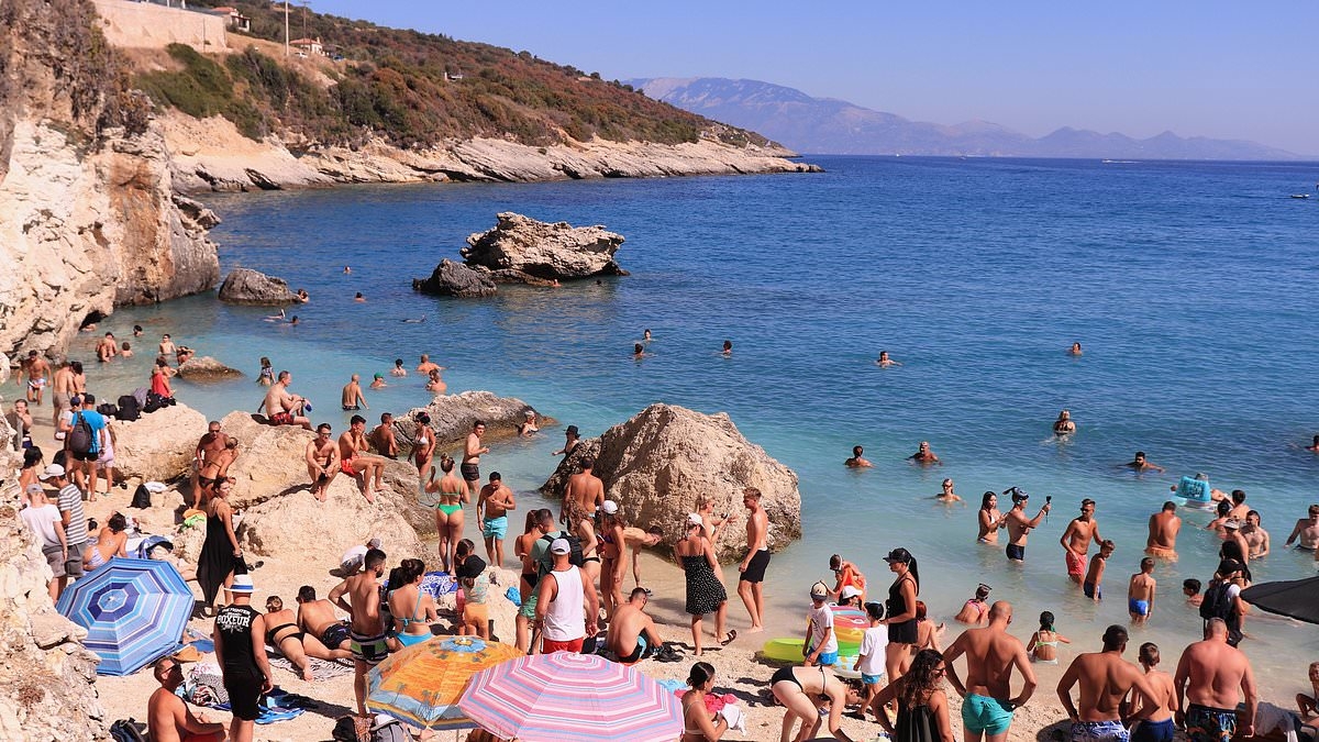 Brits warned over little-known rule on Greek island that could delay flights for hours