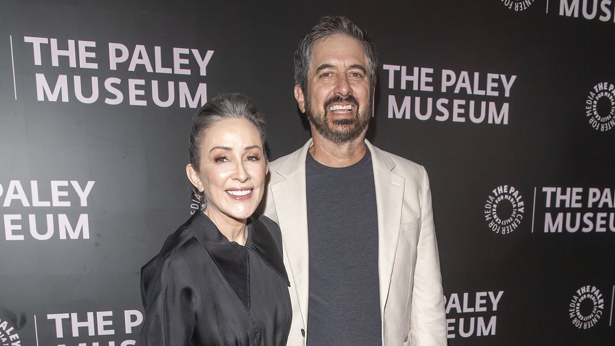Patricia Heaton and Ray Romano reunite to celebrate 30 Years of Everybody Loves Raymond at special event in New York City