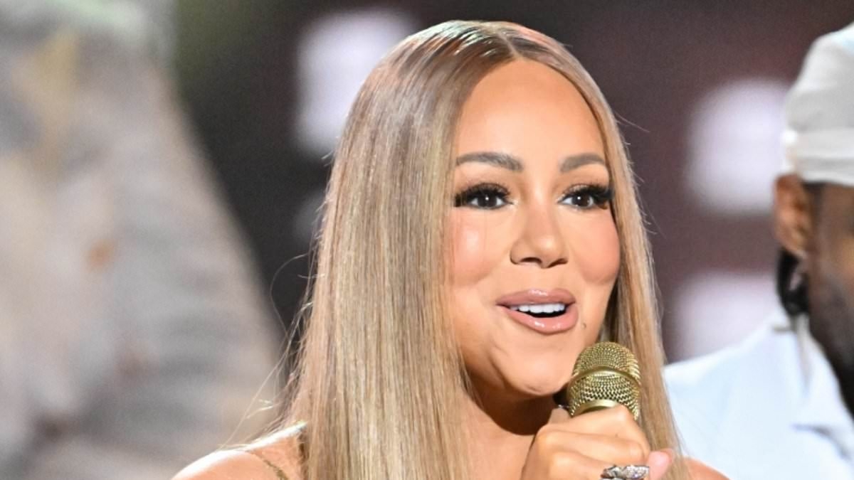 Mariah Carey's most memorable awkward moments