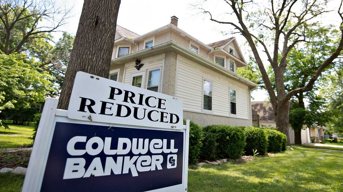 Housing market sees major power shift which will send prices into freefall... and unlikely state is set to get hammered