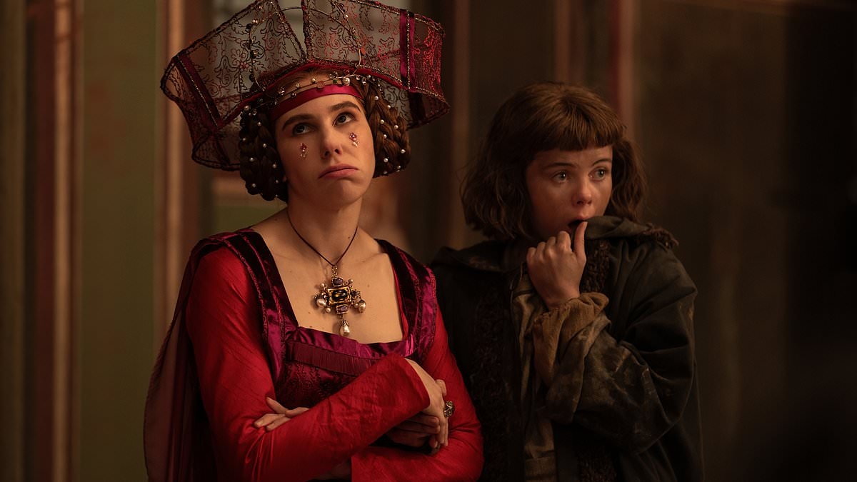 Netflix fans gripped by 'hilariously entertaining' period drama that 'throws comedy and romance rules out of the window'