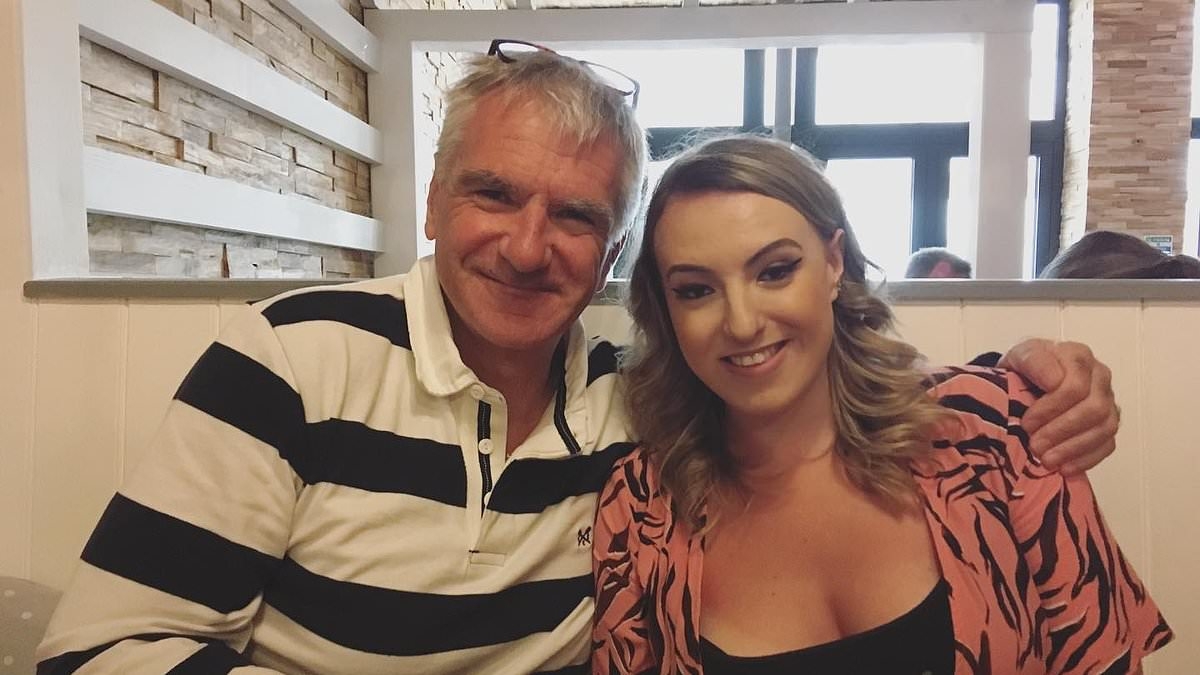 Daughter of a former England cricketer died from sepsis, pneumonia and Chron's disease after paramedics failed to alert doctors to her symptoms