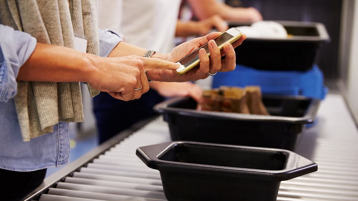 Woman issues major TSA warning over the item you should NEVER leave out in the plastic bins