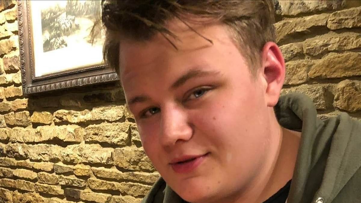 Police prioritised welfare of 'American spy' suspected of killing Harry Dunn in collision outside US airbase rather than carrying out a prompt investigation, damning report finds