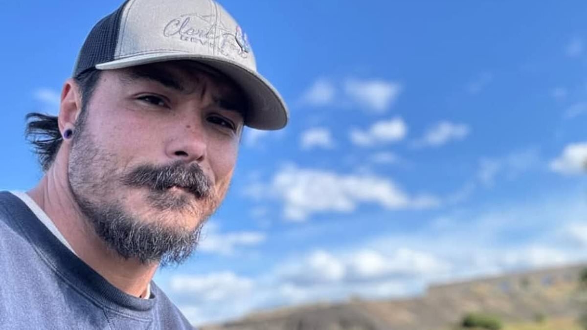 Terrifying audio reveals fugitive dad Travis Decker outlining plan for three daughters before alleged murders