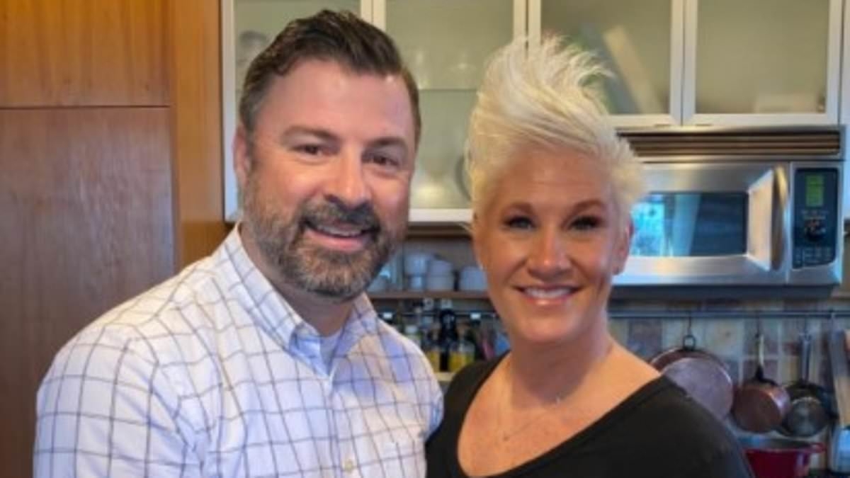 EXCLUSIVE Anne Burrell talked about marital bliss and appearing on Meghan Markle's show in heartbreaking interview weeks before Food Network star's shock death at 55