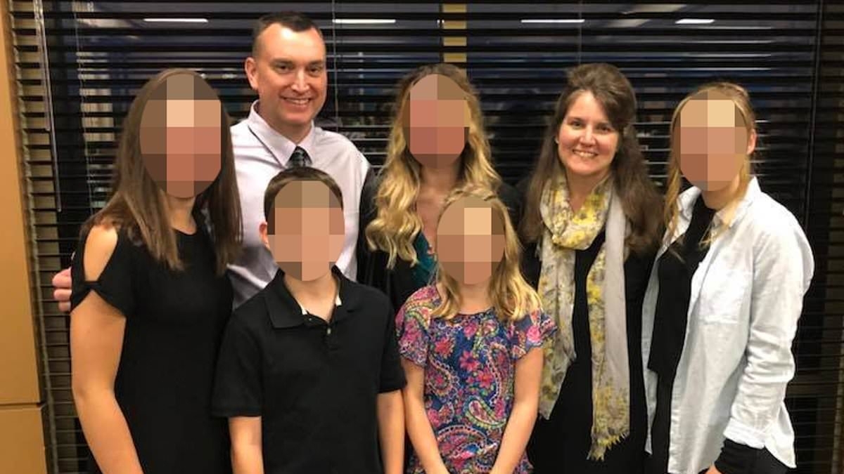 EXCLUSIVE Wife of ‘Minnesota assassin' in hiding after police say she knew nothing of plot despite fleeing toward border with $10,000 and two handguns