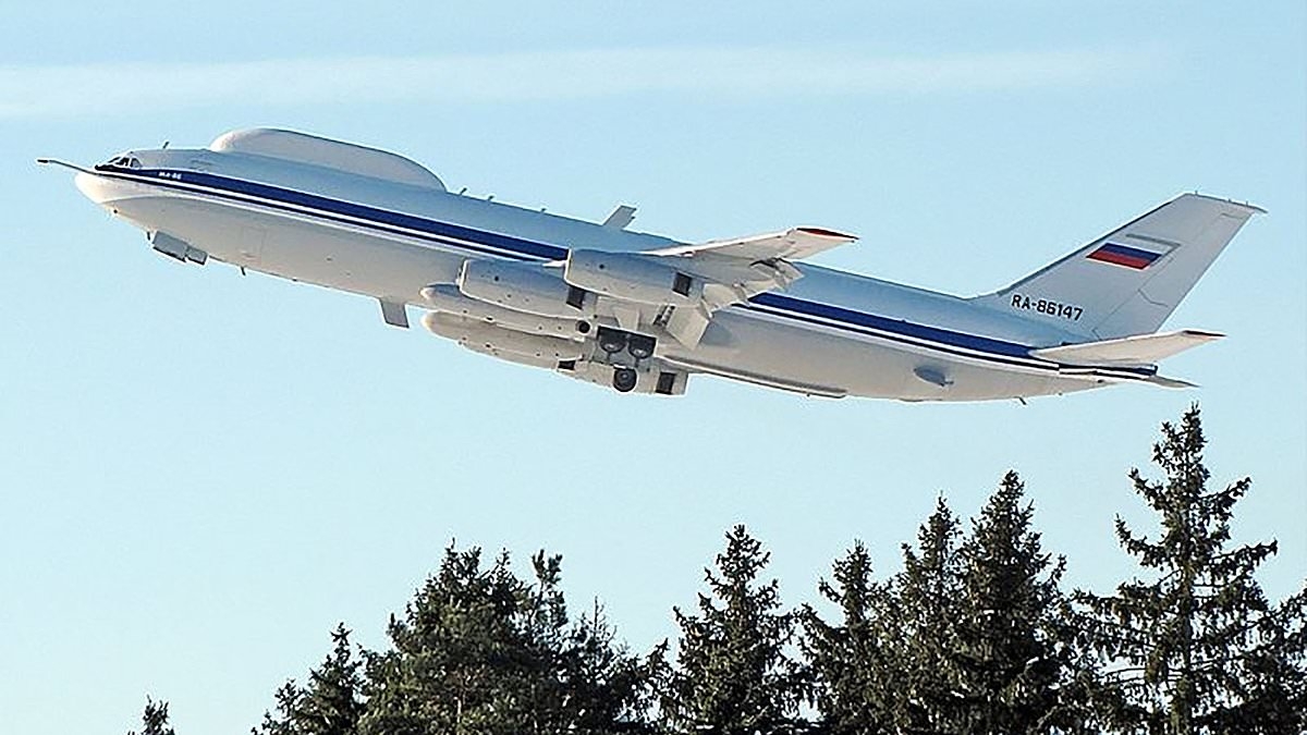 Trump's 'doomsday plane' dispatched amid rising Iran war fears