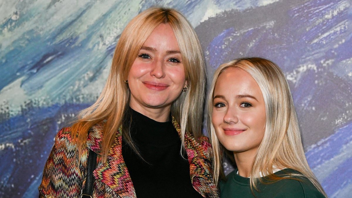 Sammy Winward's daughter Mia Dunn tearfully claims she was 'emotionally neglected' by her mother and saw her 'for 10 minutes a day' - after being 'cut off' by her parents for joining OnlyFans