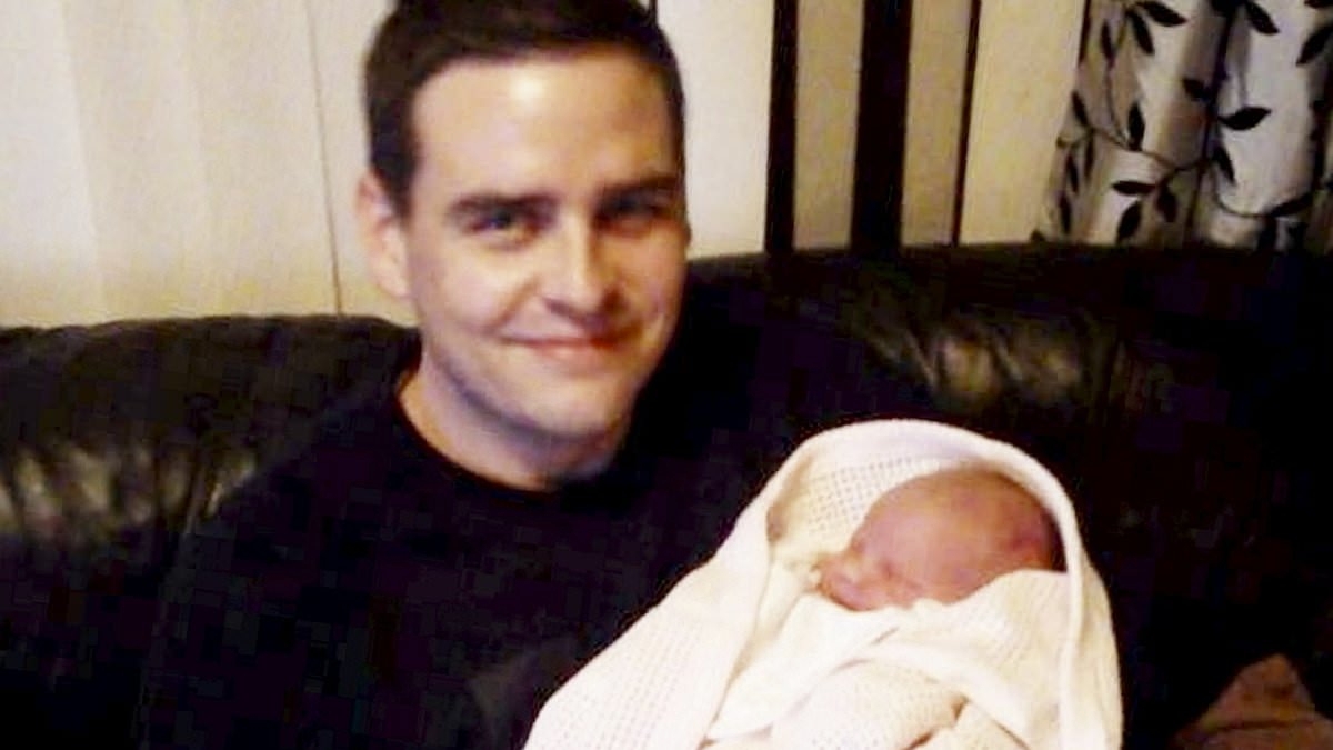 Daughter of murder victim stabbed to death minutes after he visited her as a baby on Father's Day appeals for help to catch his killers ten years on in poignant letter