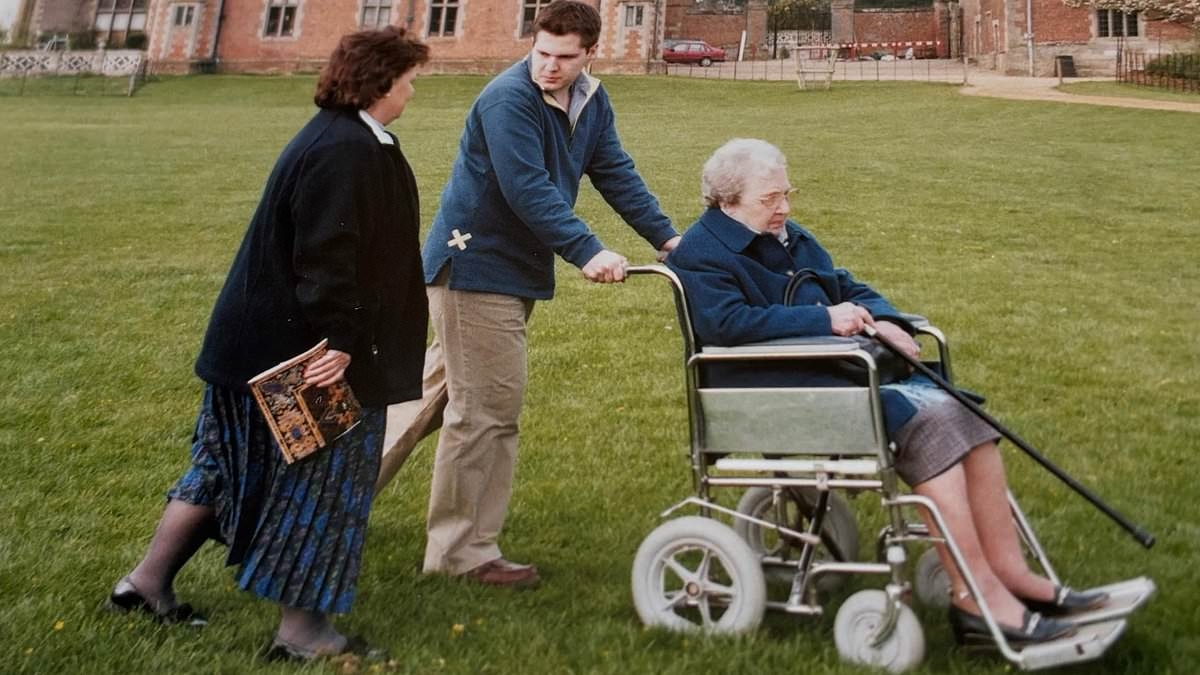 EXCLUSIVE Doctors told my Nana she had a short while left. They were wrong. She defied the odds and lived for almost a decade. That's why I'll be voting AGAINST the assisted dying bill: ROBERT JENRICK