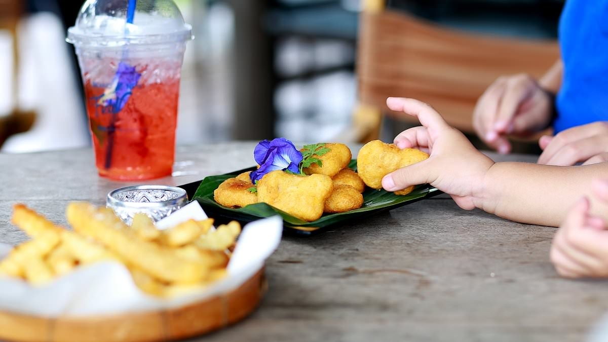 Restaurant's bizarre requirement sparks fiery debate about adults ordering off the kids' menu