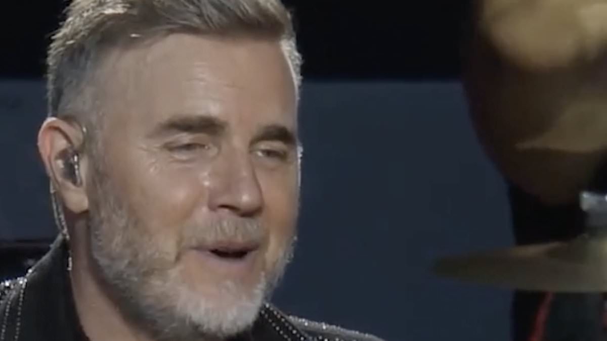 Gary Barlow suddenly halts Scarborough concert after spotting something in the crowd