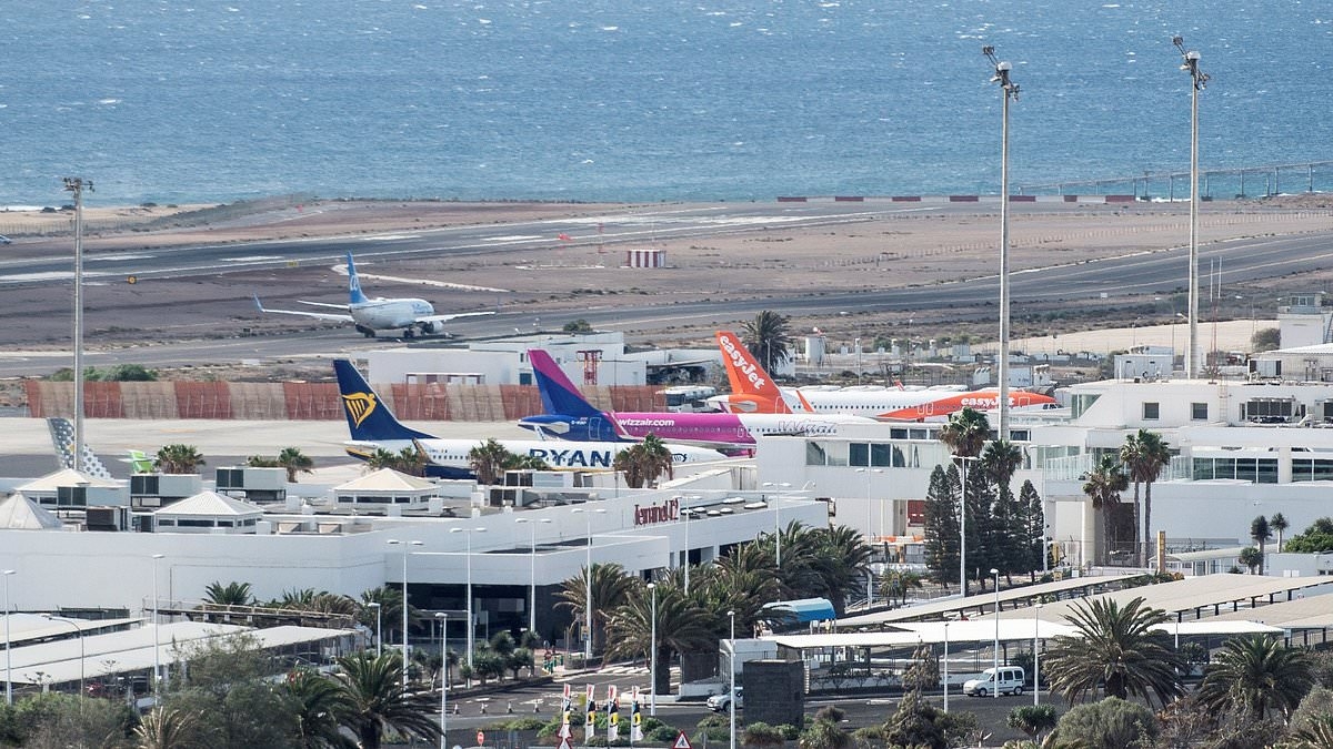 Flight from UK to Canary Islands forced to make emergency landing after bomb threat