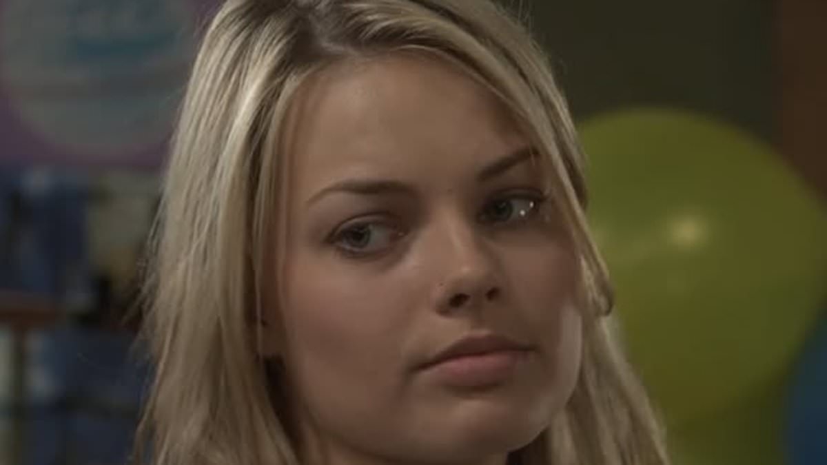 No RSVP's to Ramsay St: Neighbours finale falls flat with A-listers who starred in the soap - as Margot Robbie snubs reunion