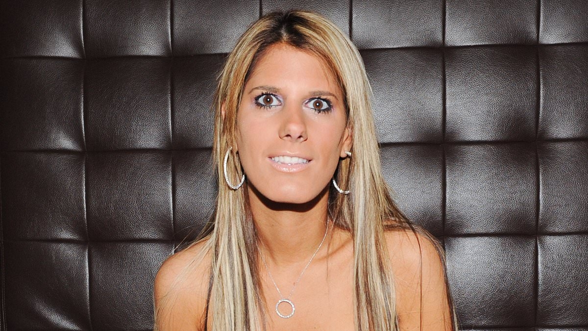 BREAKING NEWS Netflix star Sara Burack killed in Hamptons hit-and-run crash