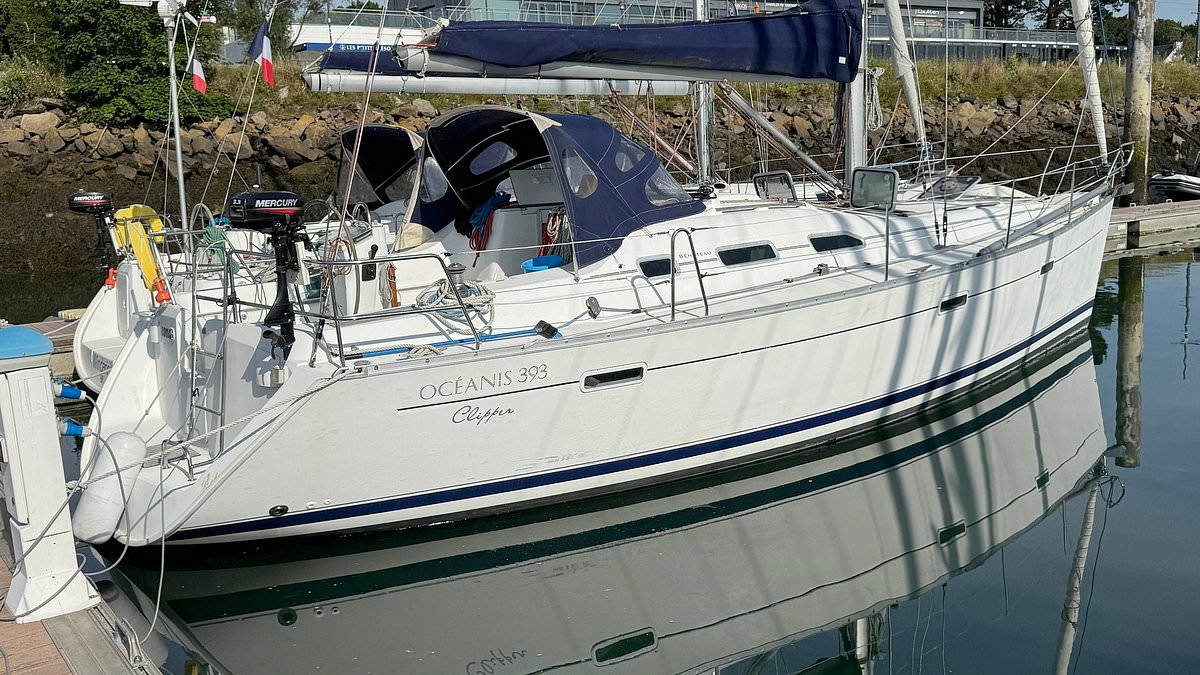 EXCLUSIVE Urgent warning issued over growing number of migrants paying huge sums to enter UK aboard yachts