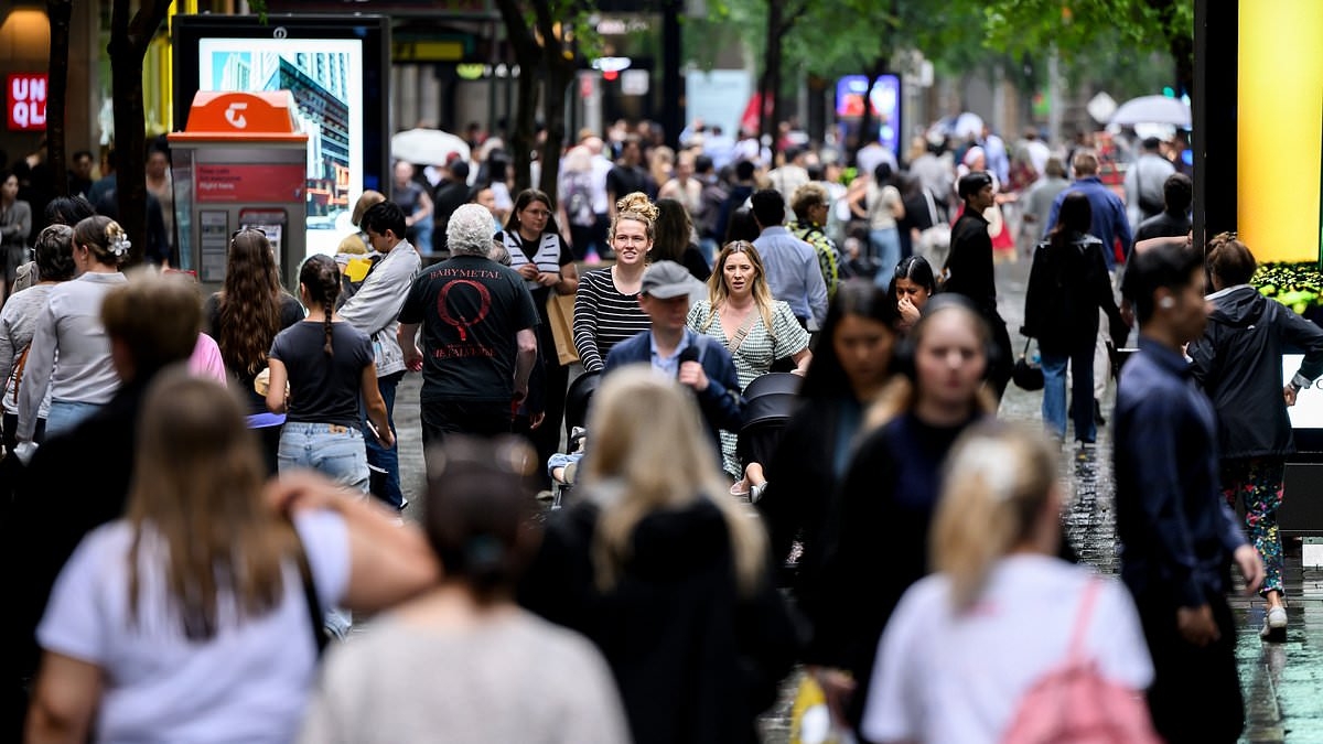 Massive high street fashion chain plans to shut 33 stores with 71 more at risk - with thousands of jobs on the line