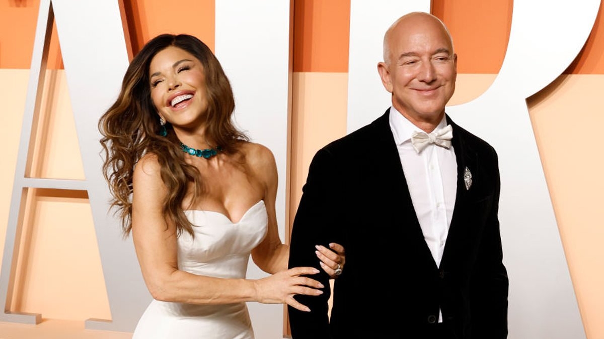 EXCLUSIVE What 'Biggest Flirt' Lauren Sanchez was REALLY like in high school... and why insiders aren't shocked that she hooked a billionaire