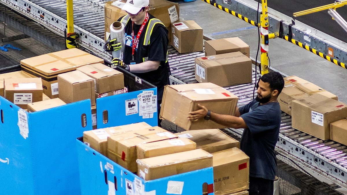 Major move by America's biggest retailer spells job doom after chilling CEO warning