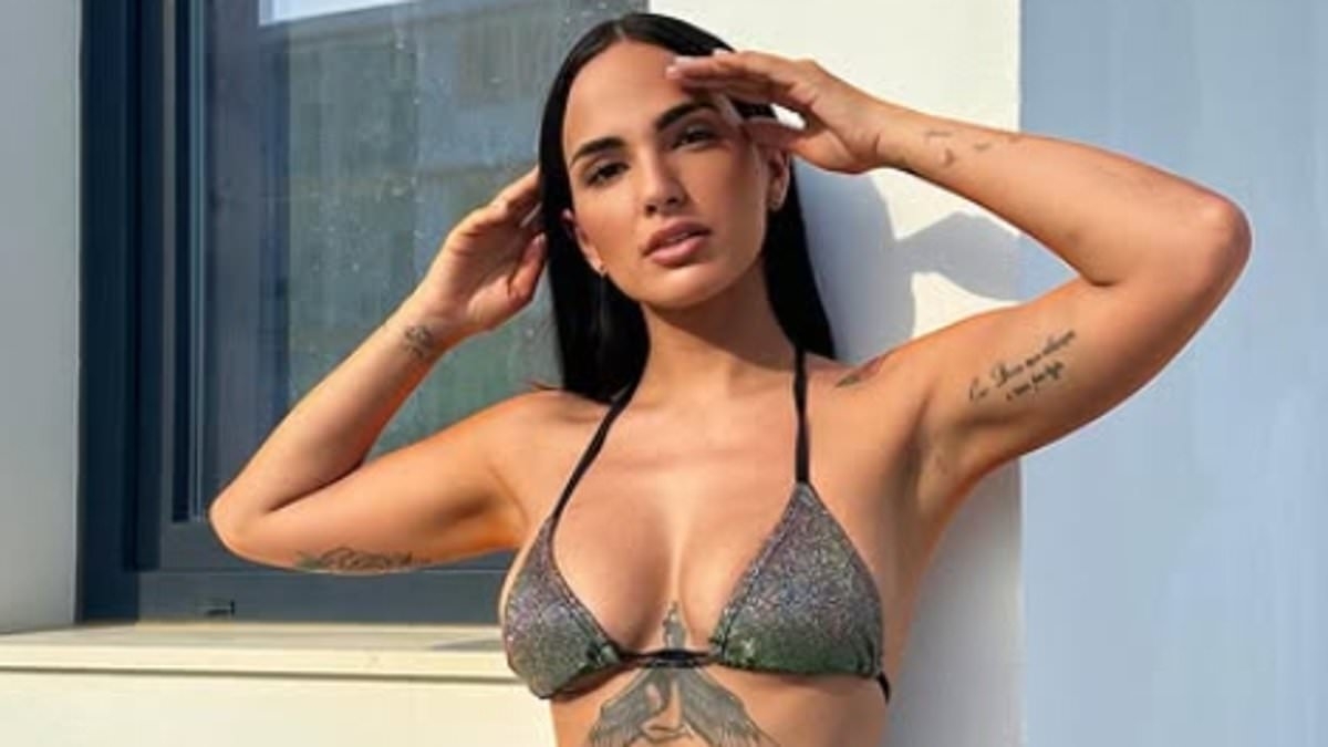 Lamine Yamal insists he did NOT try to meet adult film star, 29, after she threatened to leak voice messages from the Barca teenager - just days after he was spotted with a different model 12 years older than him