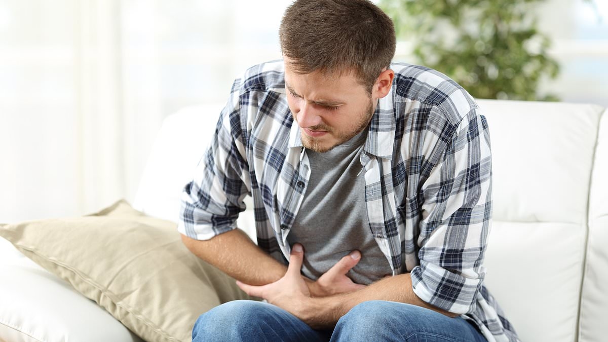 EXCLUSIVE Colon cancer patient's intestines 'spontaneously' explode after common operation