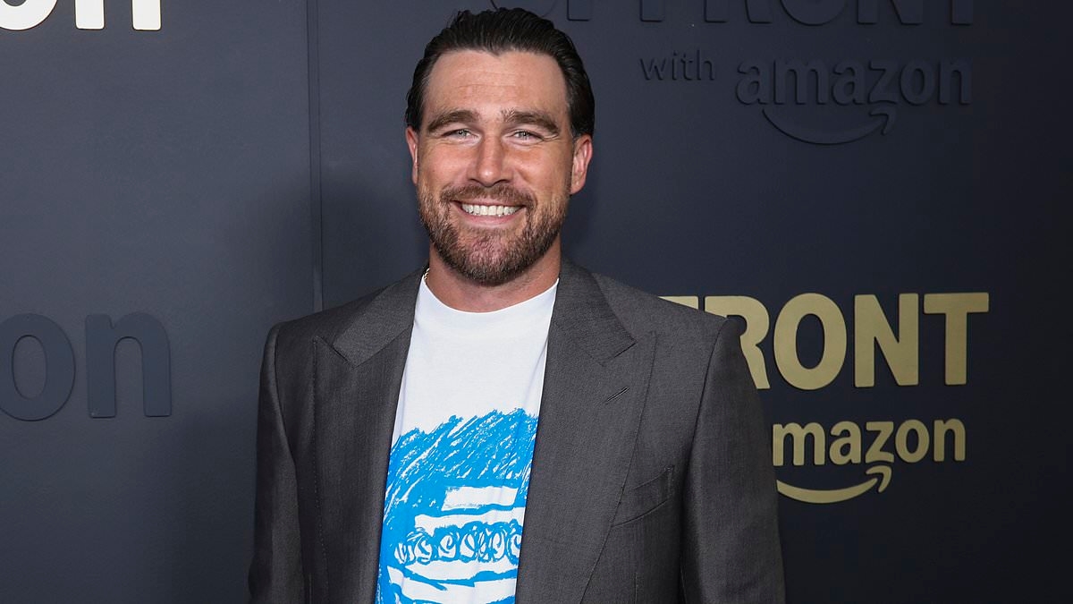 Travis Kelce receives special award for 'extraordinary' achievement