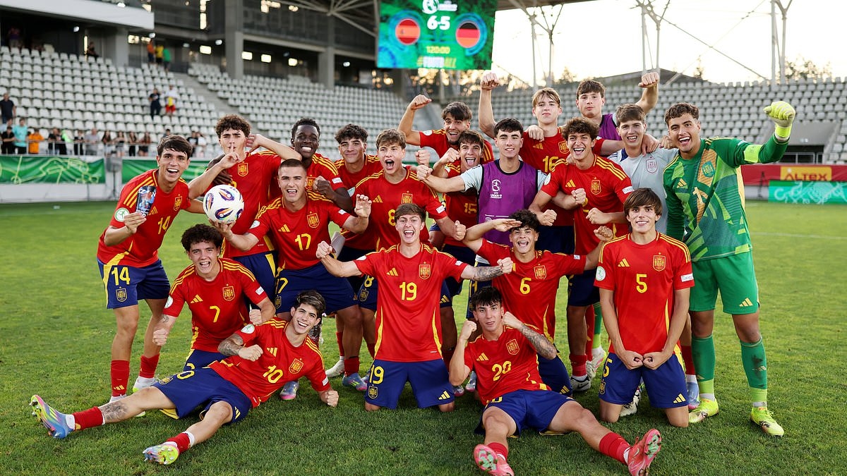 Is this the craziest EVER finish to a match? Three goals in added-time and FIVE in extra-time as Spain edge Germany in 6-5 thriller at U19 Euros