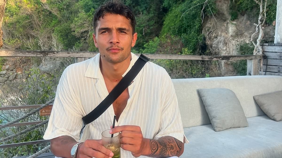 AFL star Jamarra Ugle-Hagan claims his ute was stolen in startling social media post - but cops know nothing about it