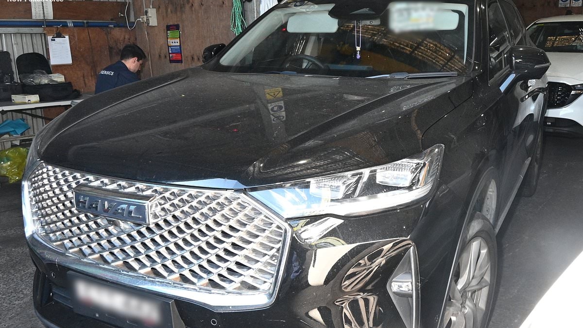 Australia news LIVE: Man charged with alleged kidnapping and $800,000 theft of luxury cars