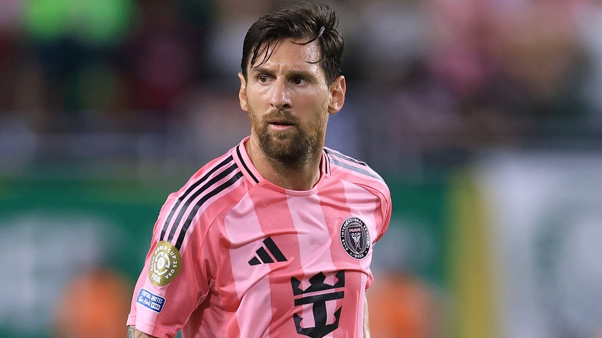 Revealed: Lionel Messi's classy gesture to Chelsea's new £28m wonderkid Willian Estevao - as fans claim the 'mantle is passed on'