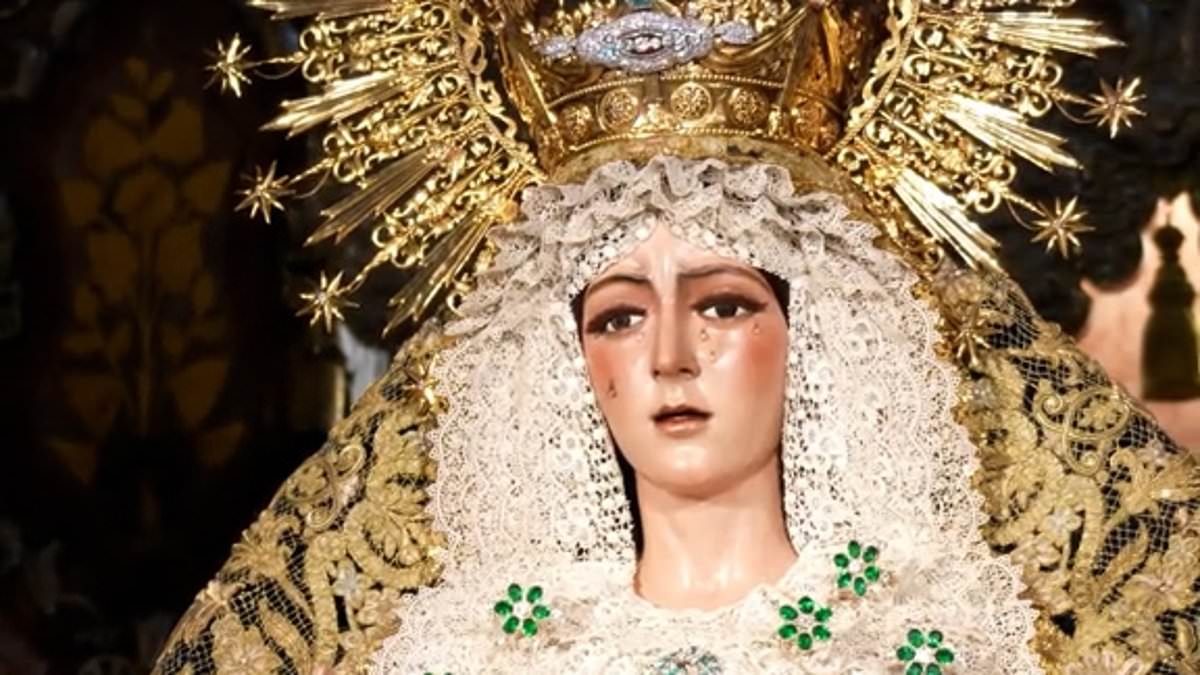 'Botched' restoration to church Virgin Mary statue sparks huge protests from furious worshippers in Spain