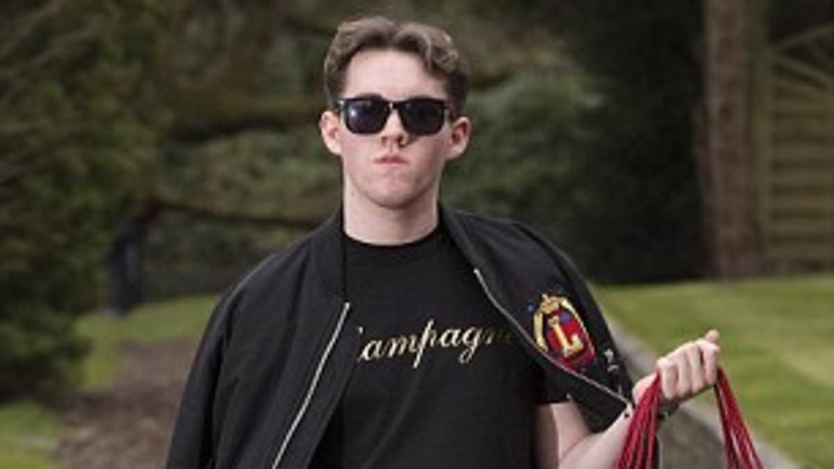 BREAKING NEWS Fake millionaire who bragged family were like the British Kardashians admits defrauding his friends and businesses out of £200K with Hermes handbag scam