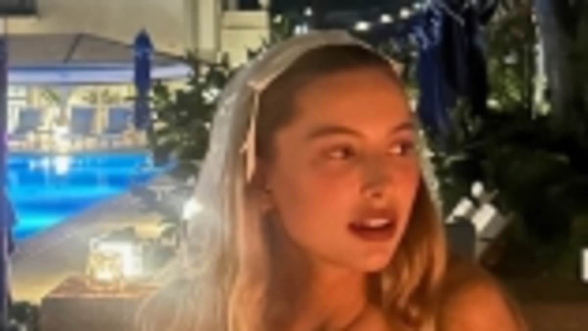 Steve Jobs' model daughter Eve, 26, celebrates her hen party with a glitzy bash in Capri ahead of her star-studded wedding to British Olympic showjumper Harry Charles