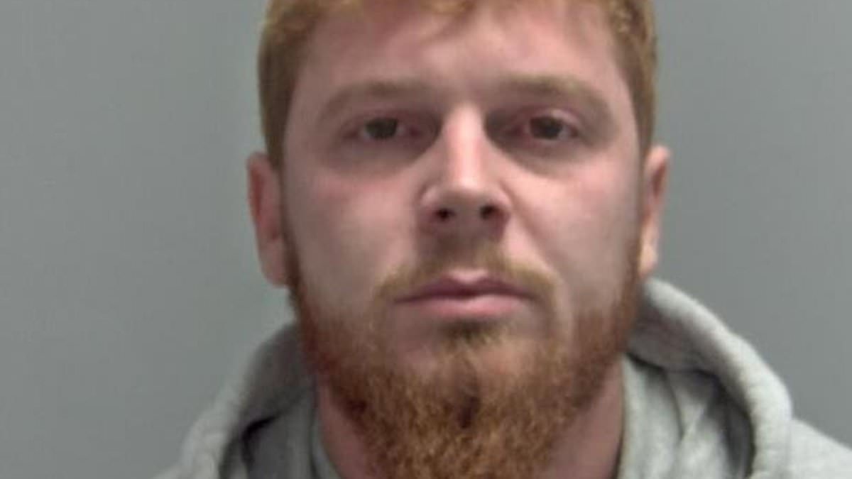 Vile boyfriend tried to bite out fiancée's eyeball and beat her unconscious after celebrating her pregnancy