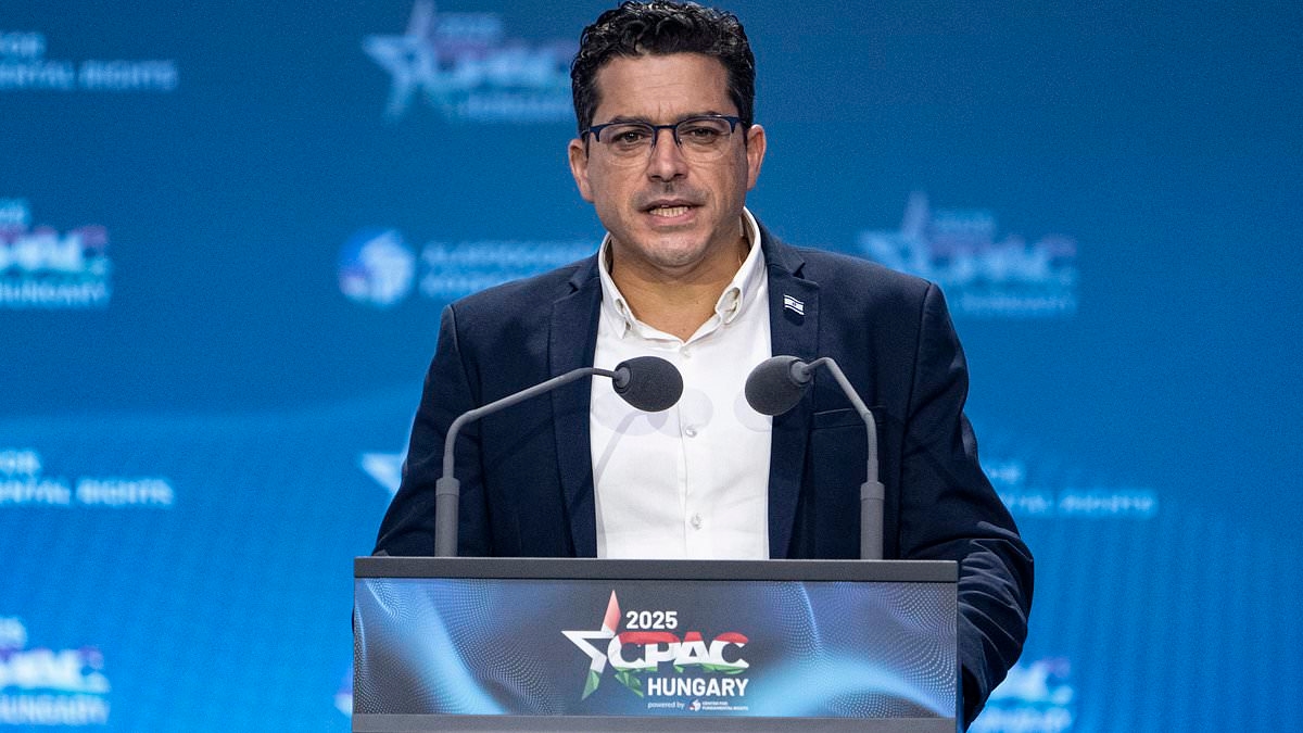 Israeli minister tells Jewish people to quit Britain as he blames Labour for fuelling anti-Semitism