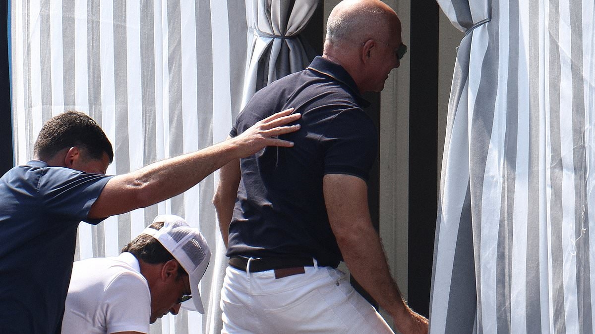 BREAKING NEWS Jeff Bezos and Lauren Sanchez are pictured arriving at Venice hotel by boat ahead of their elaborate $20million wedding