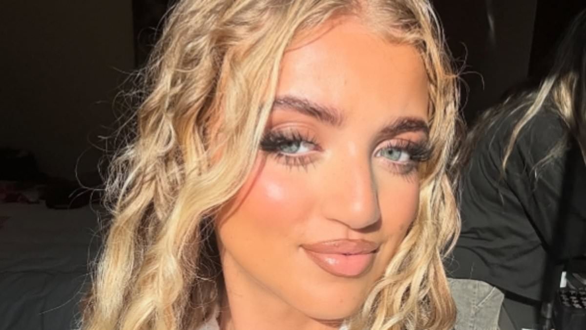 Princess Andre, 17, looks the spitting image of her mother Katie Price, 47, at the same age as she sports a curly-haired look for Dua Lipa concert