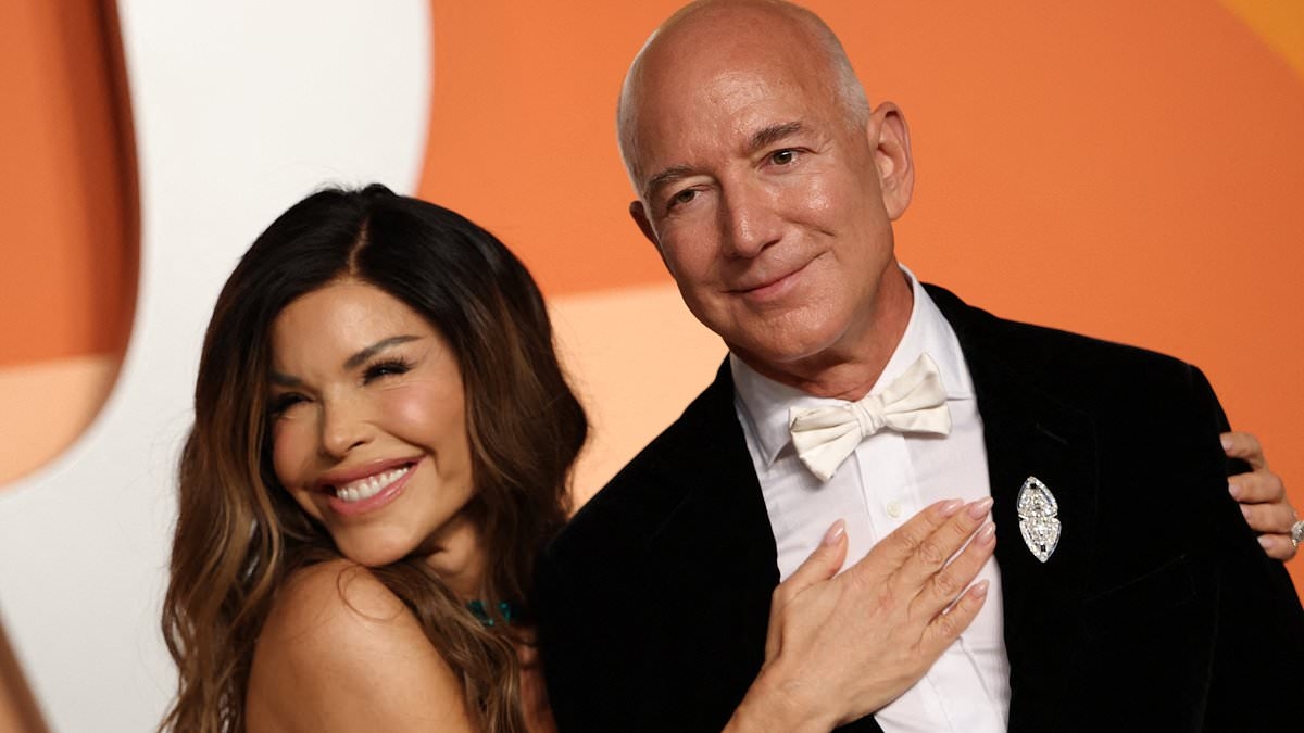 Why Lauren Sanchez and Jeff Bezos' wedding week got off to 'risky' start with foam party