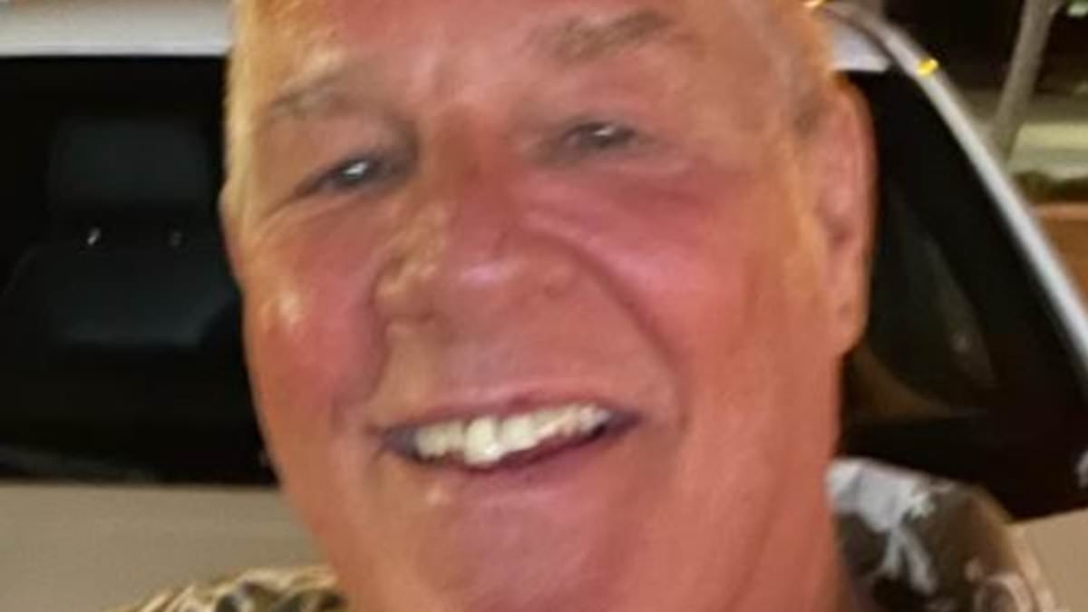 My dad was brutally attacked and stabbed 'by a random CYCLIST after telling him he shouldn't be on the pavement'