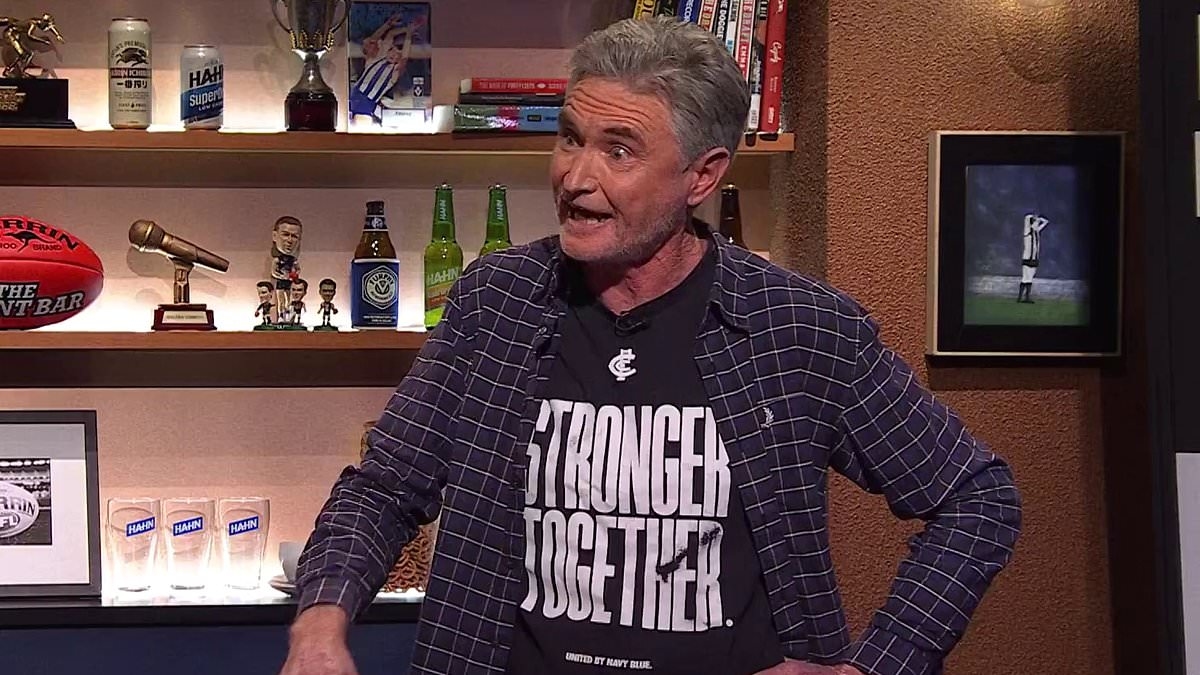 Dave Hughes loses it as he rips Carlton AFL team to shreds in wild TV outburst about poisonous mushrooms and machetes