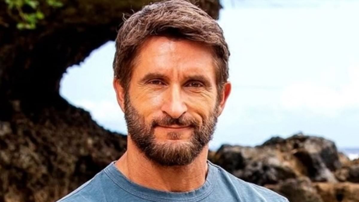 EXCLUSIVE TV industry in shock as Australian Survivor host Jonathan LaPaglia is AXED - and a familiar face is announced as his replacement
