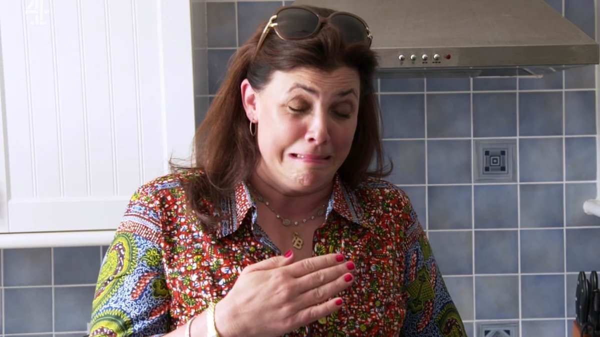 Moment Kirstie Allsopp is left reeling as she receives VERY savage verdict on Location Location Location